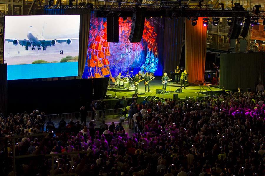 Steve Miller Band at Boeing.jpg